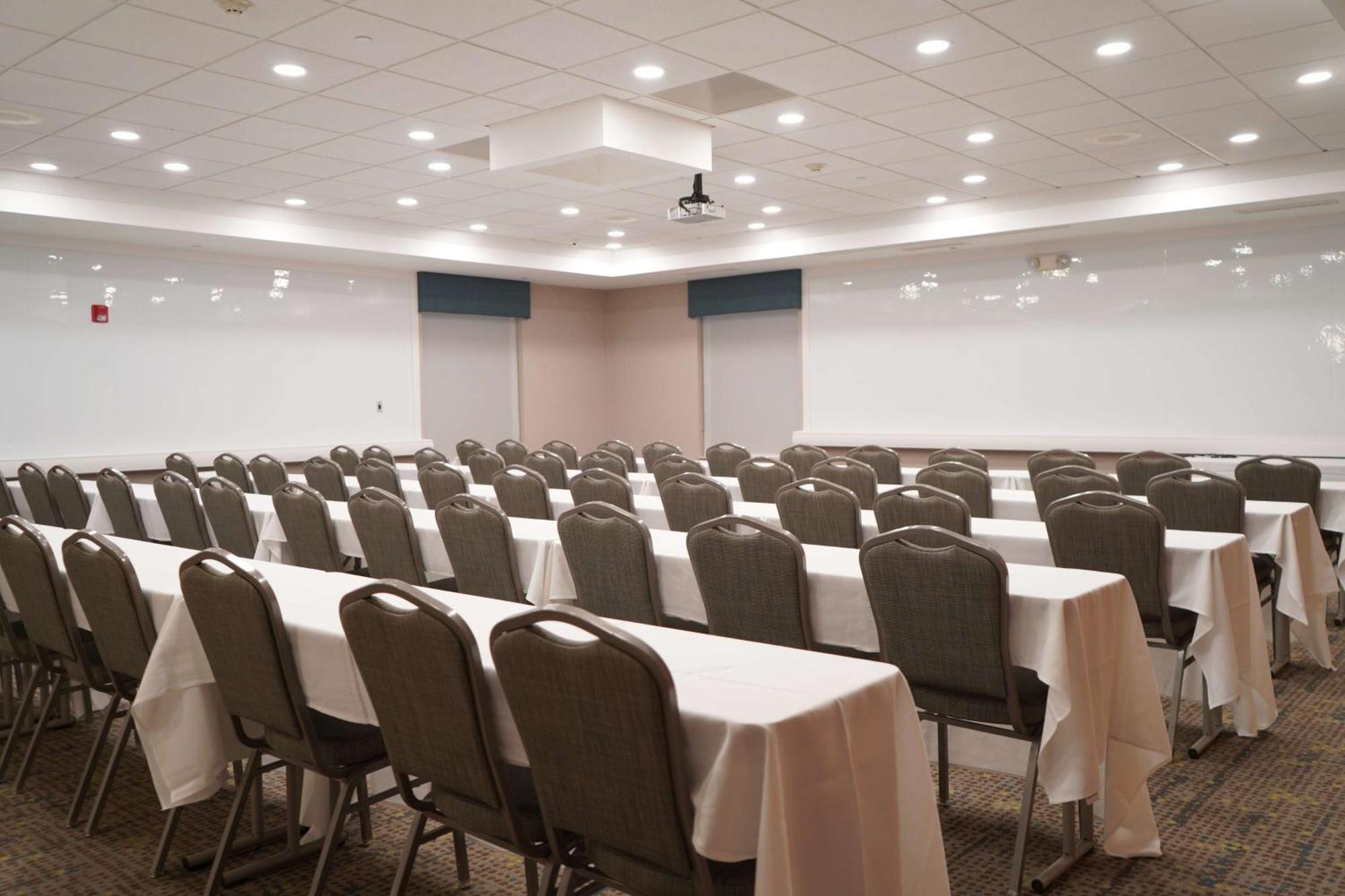 Hampton Inn & Suites Chicago/Аурора Екстер'єр фото