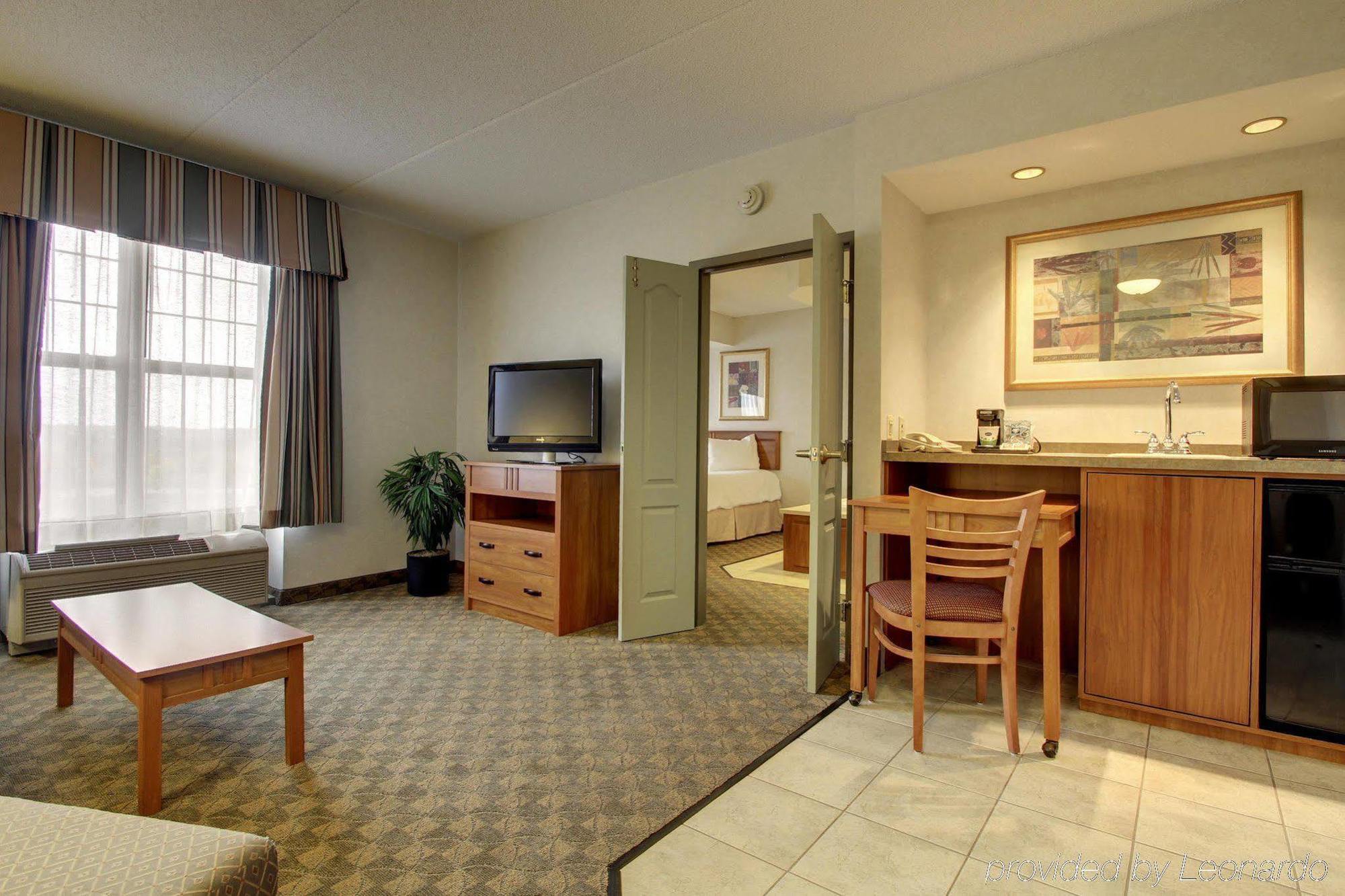 Hampton Inn & Suites Chicago/Аурора Екстер'єр фото